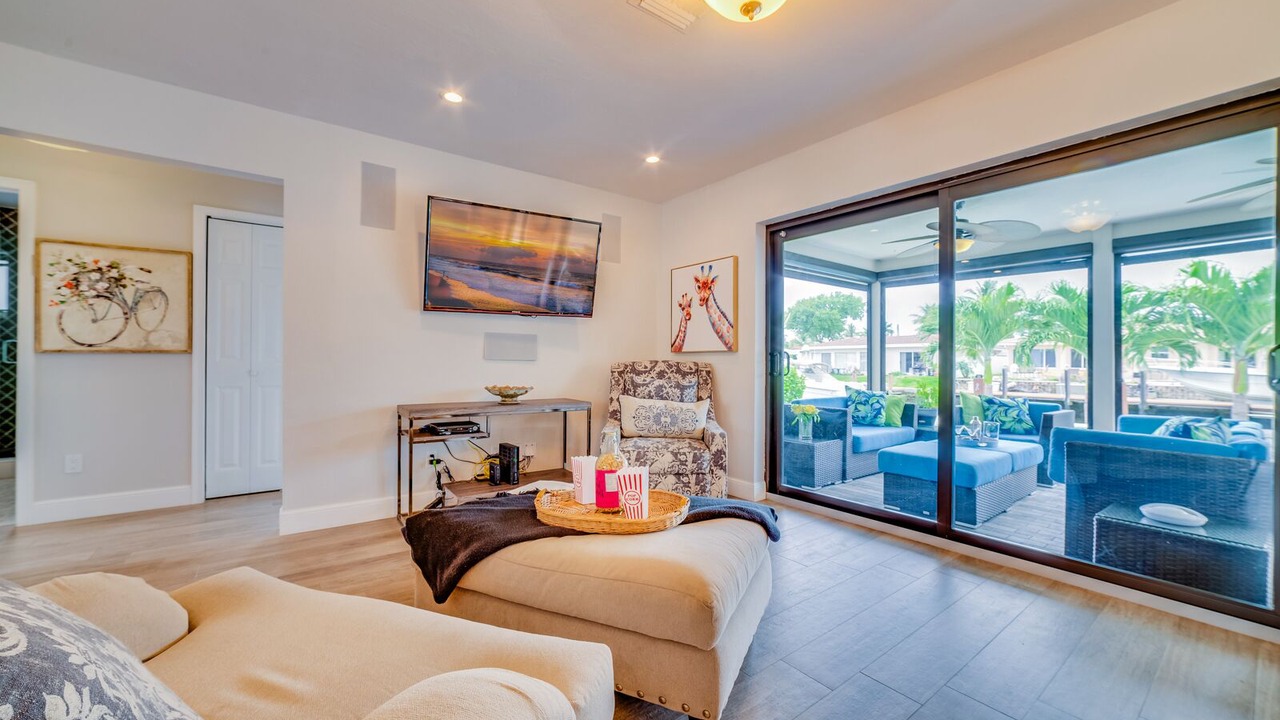 Photo of Bedroom in Pompano Isles