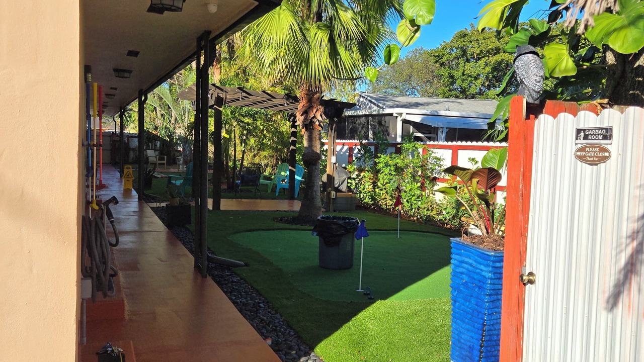 Photo of Outdoor in Royal Poinciana