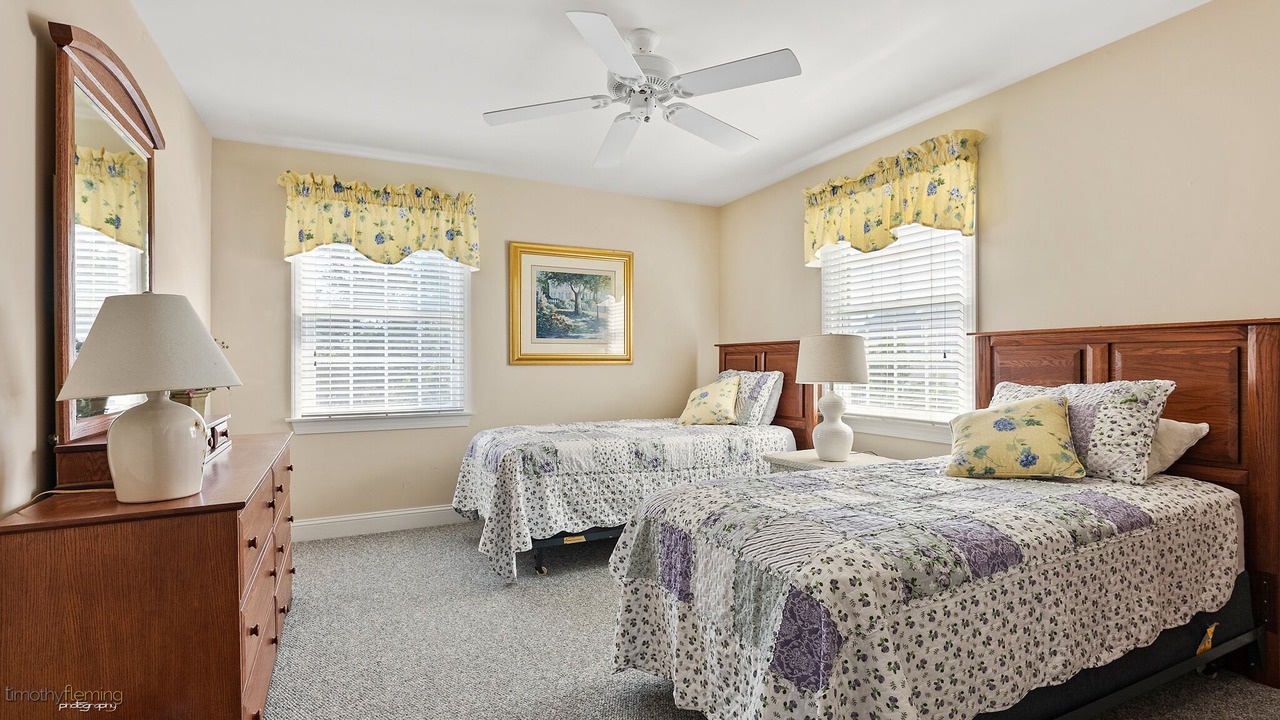 Photo of Bedroom in Avalon