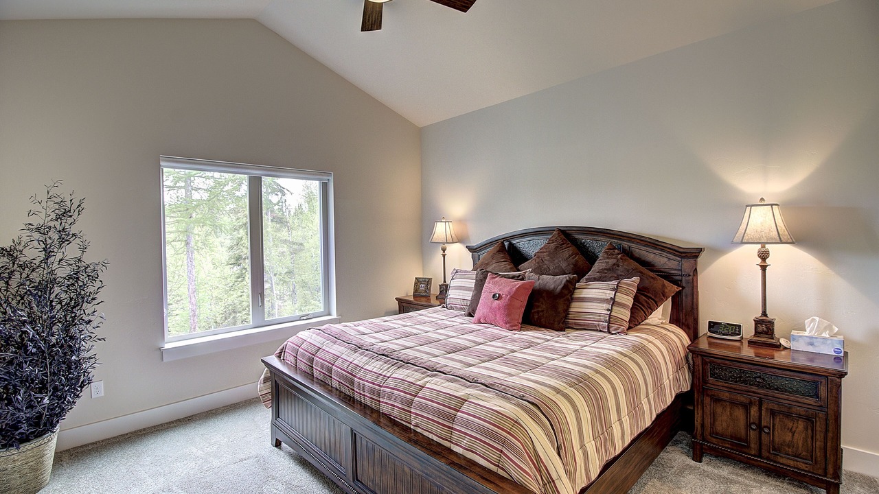 Photo of Bedroom in Columbia Falls