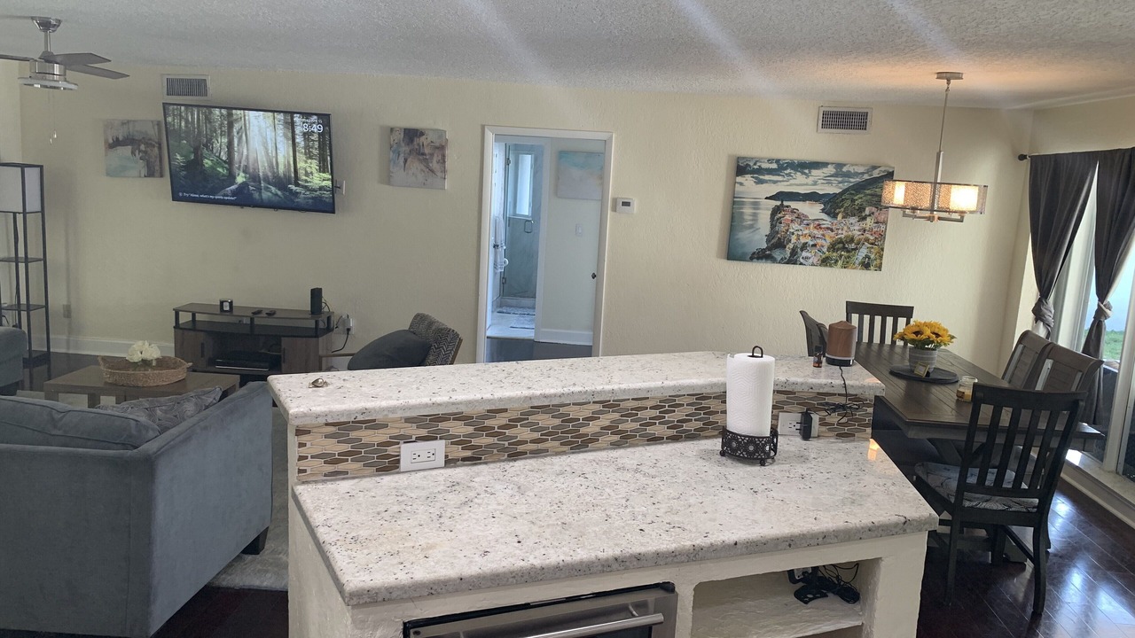 Photo of Bedroom in Middle River Terrace