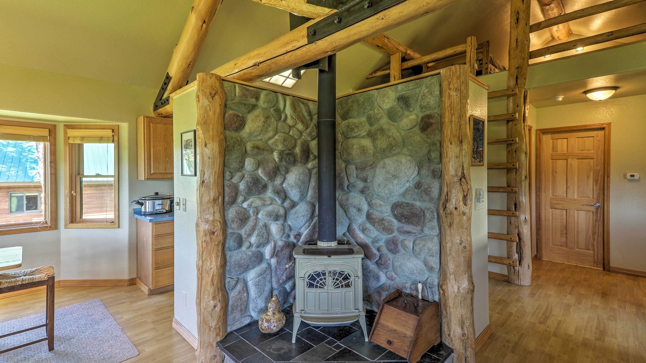 Photo of Bedroom in Trego
