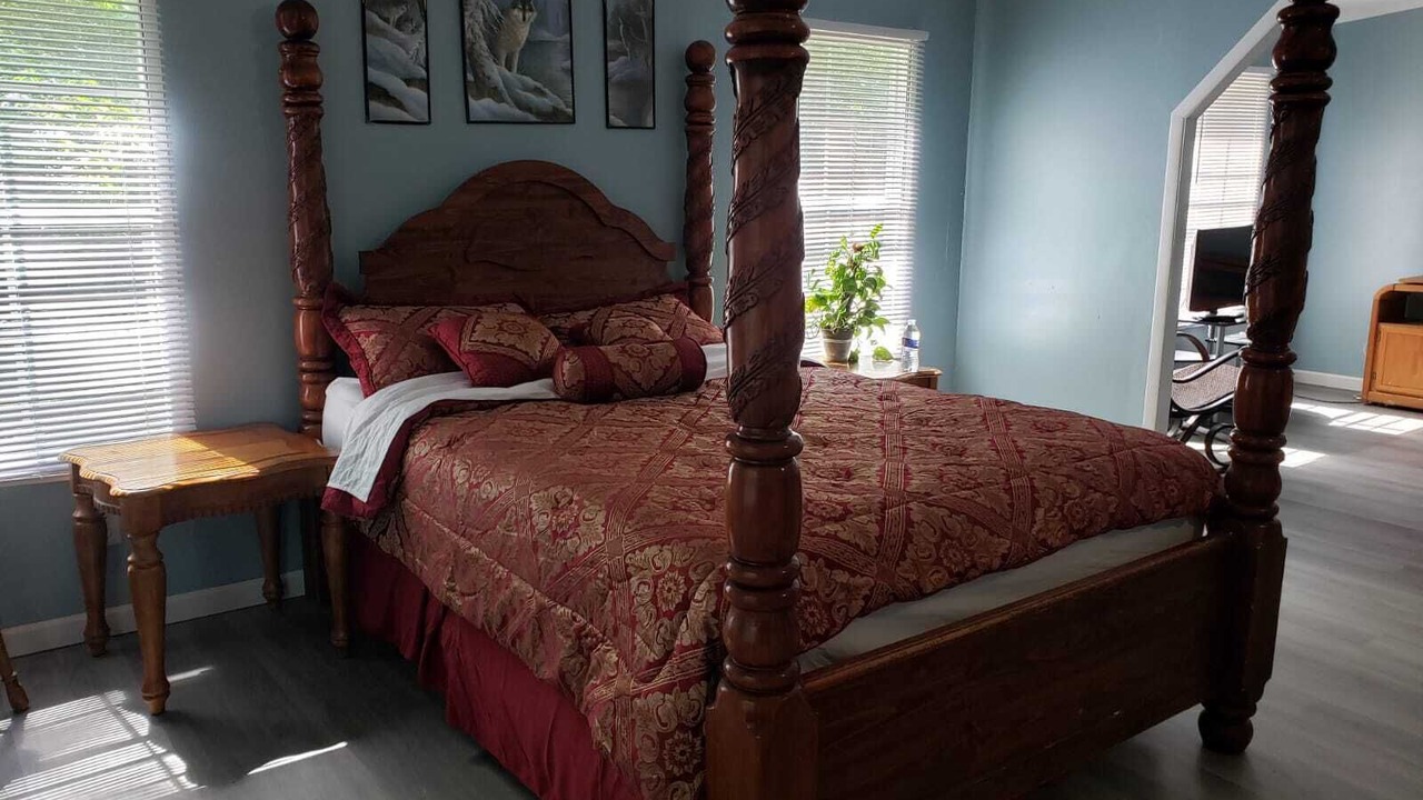 Photo of Bedroom in Wattsville