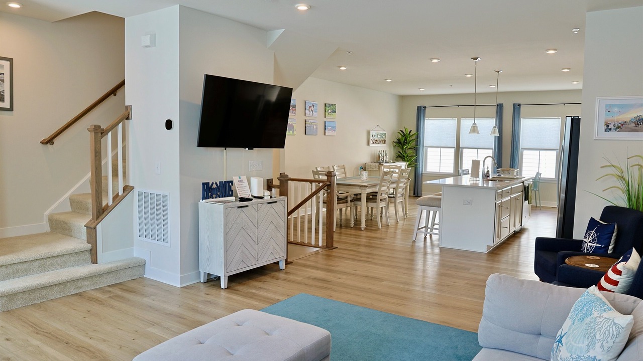 Photo of Livingroom in Bayside