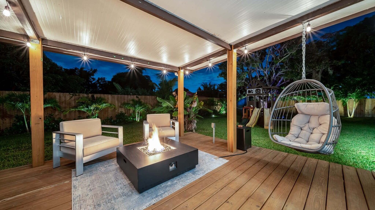Photo of Patio Balcony in Golden Glades