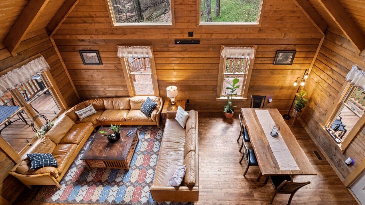 Photo of Livingroom in Summersville