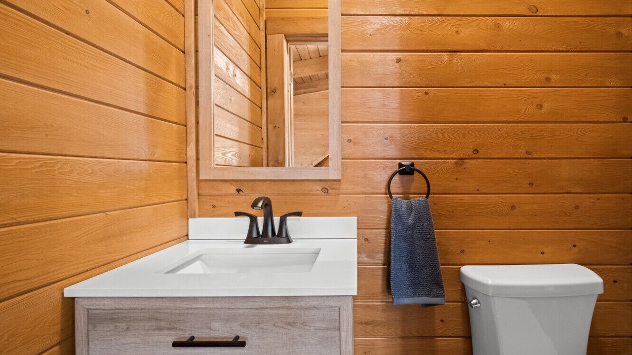 Photo of Bathroom in Summersville