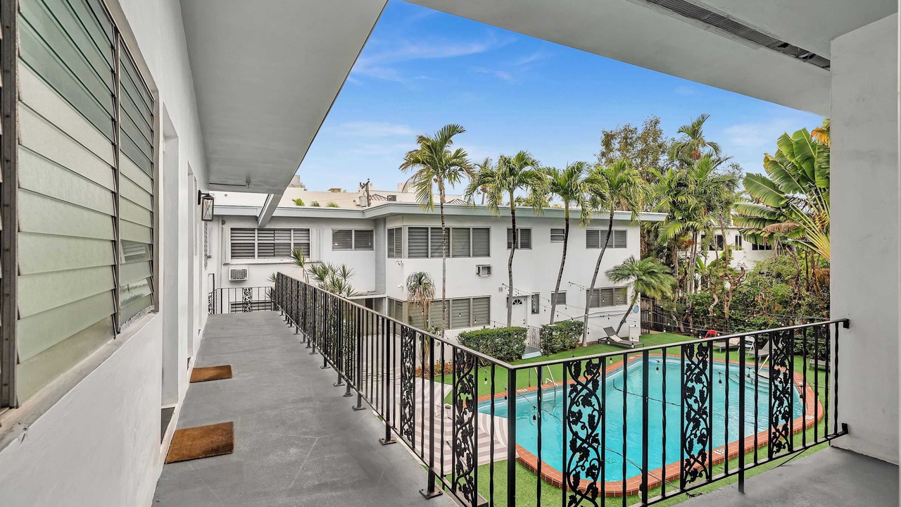Photo of Outdoor in Bay Harbor Islands