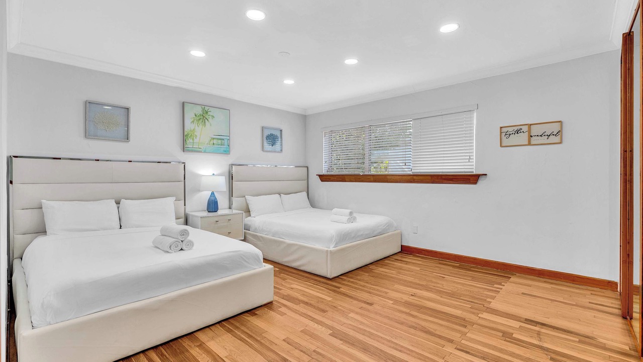 Photo of Bedroom in Bay Harbor Islands