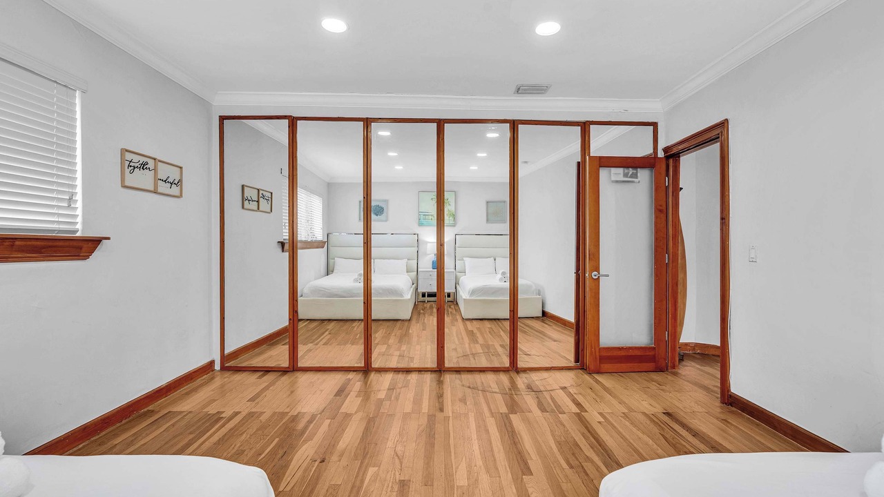 Photo of Bedroom in Bay Harbor Islands