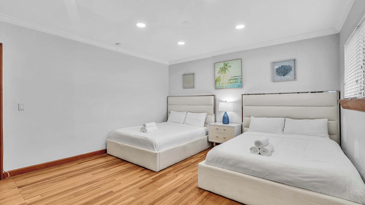 Photo of Bedroom in Bay Harbor Islands