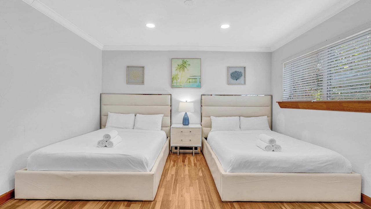 Photo of Bedroom in Bay Harbor Islands