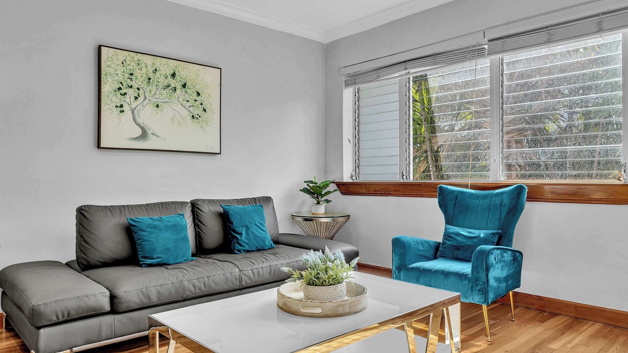 Photo of Livingroom in Bay Harbor Islands