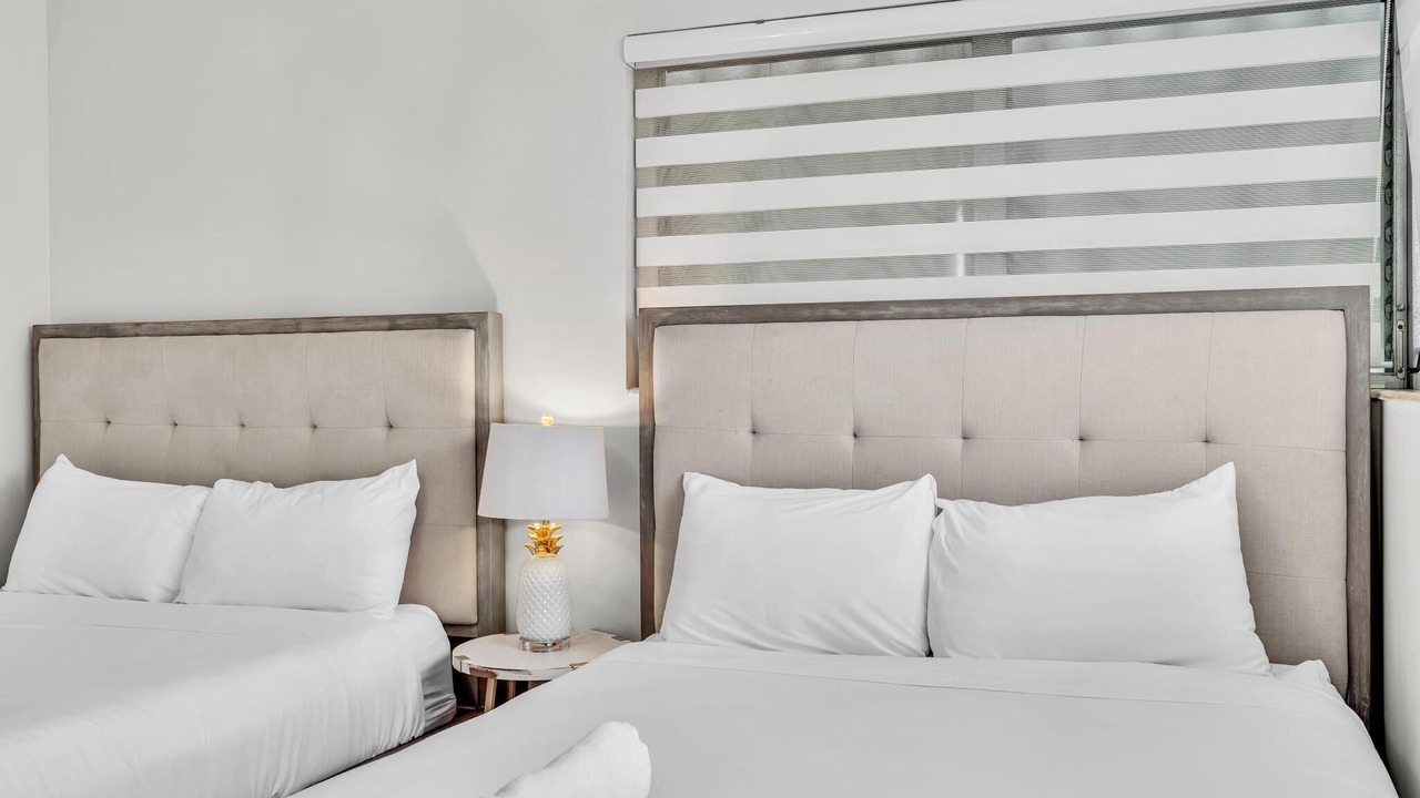 Photo of Bedroom in Bay Harbor Islands