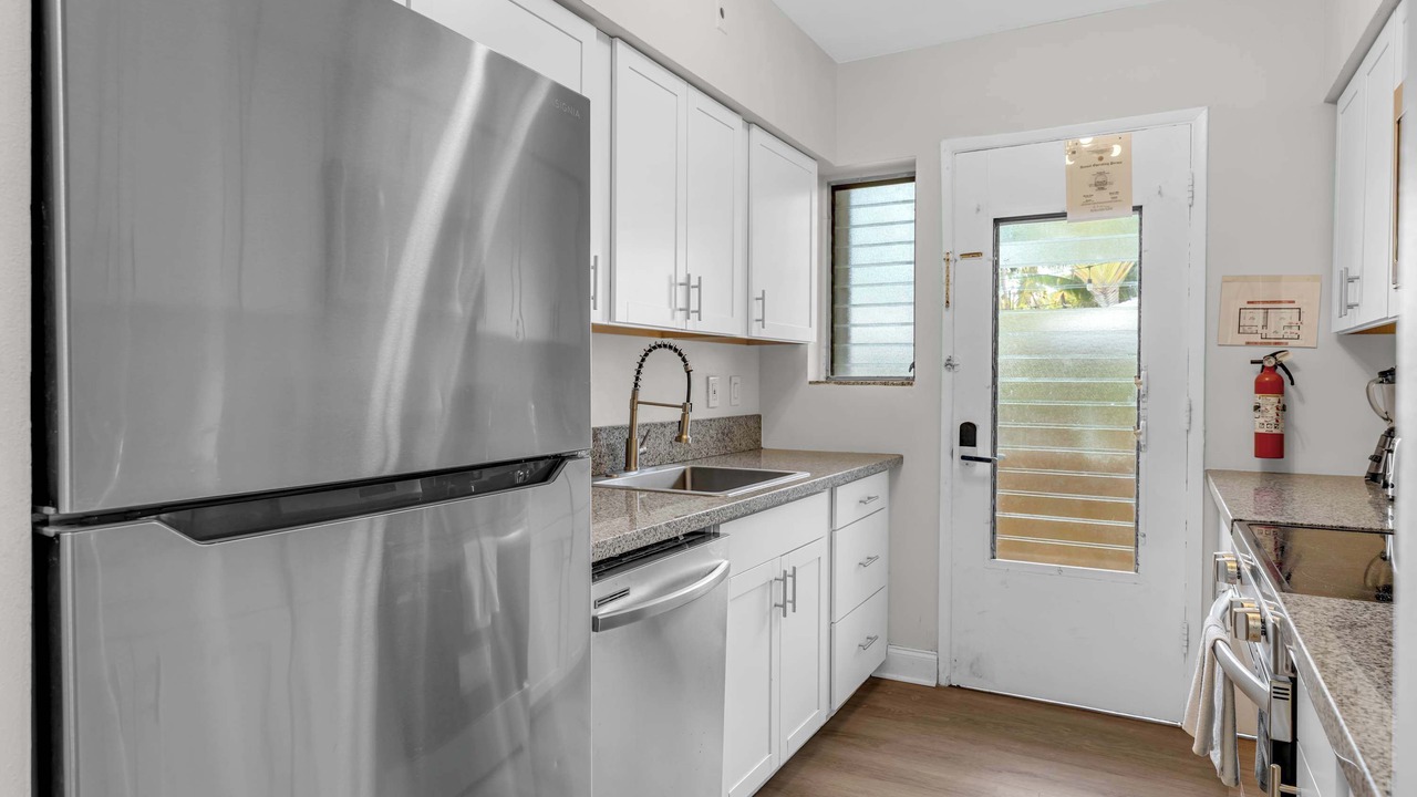 Photo of Kitchen in Bay Harbor Islands
