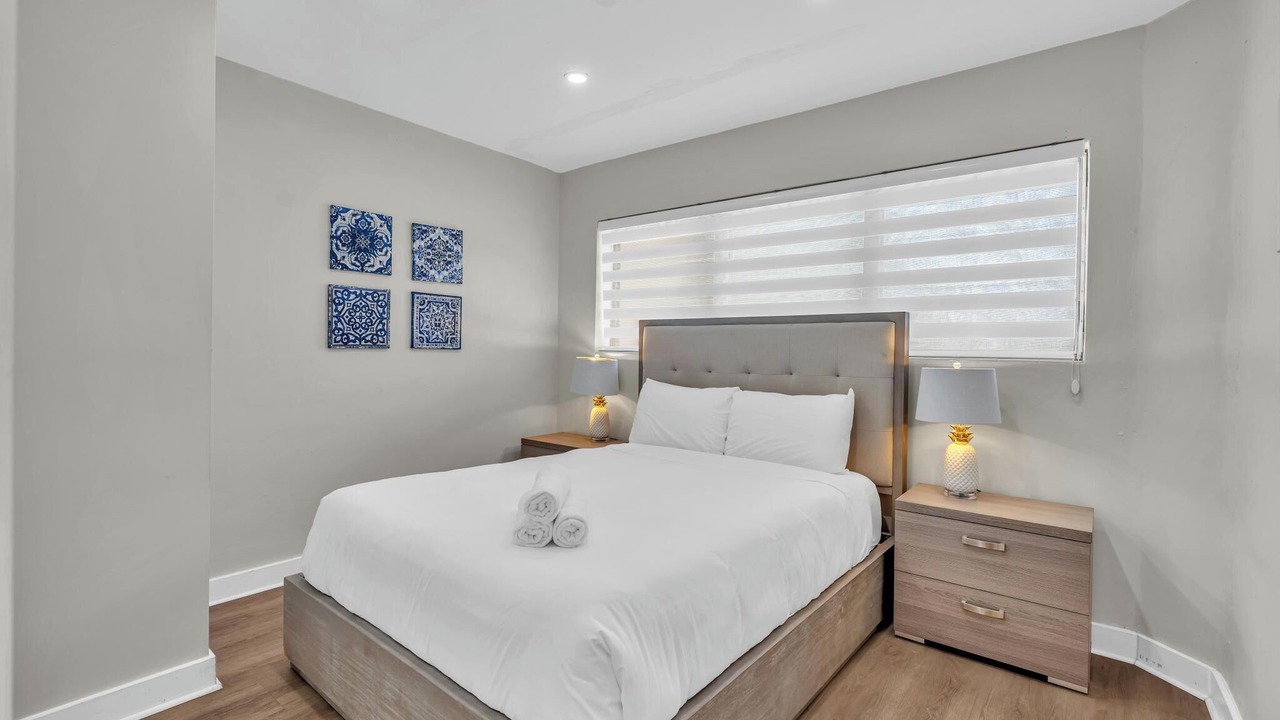 Photo of Bedroom in Bay Harbor Islands