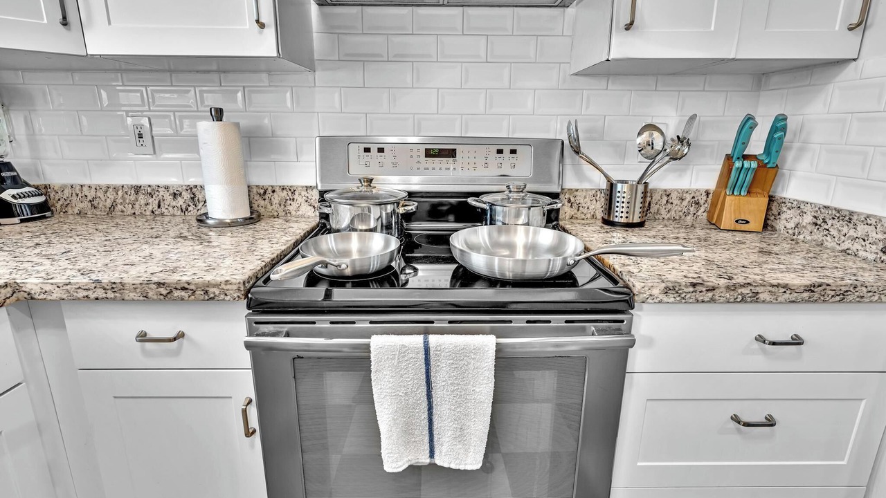 Photo of Kitchen in Bay Harbor Islands