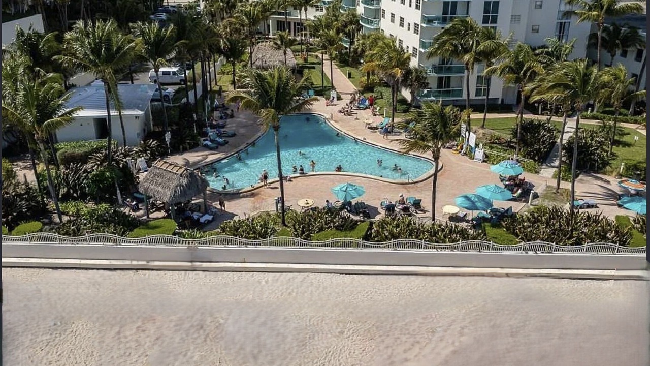 Photo of Outdoor in Hollywood South Central Beach