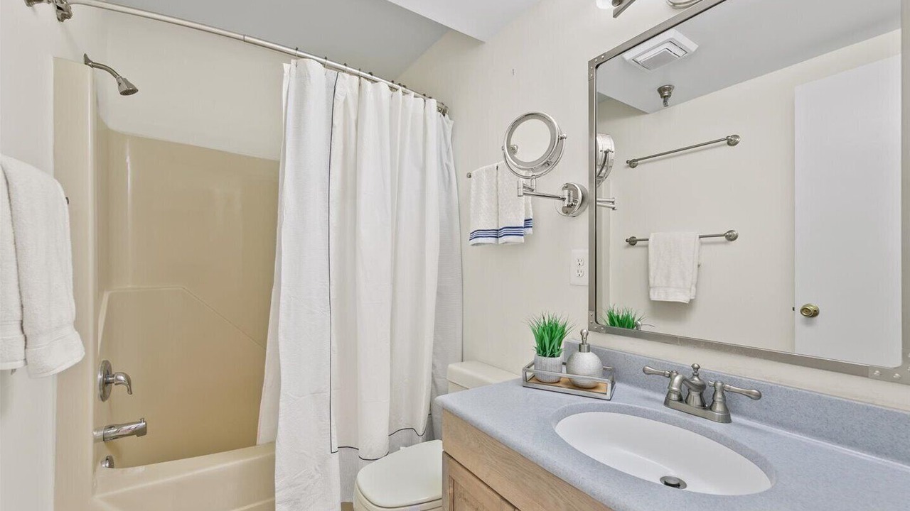 Photo of Bathroom in Rehoboth by the Sea