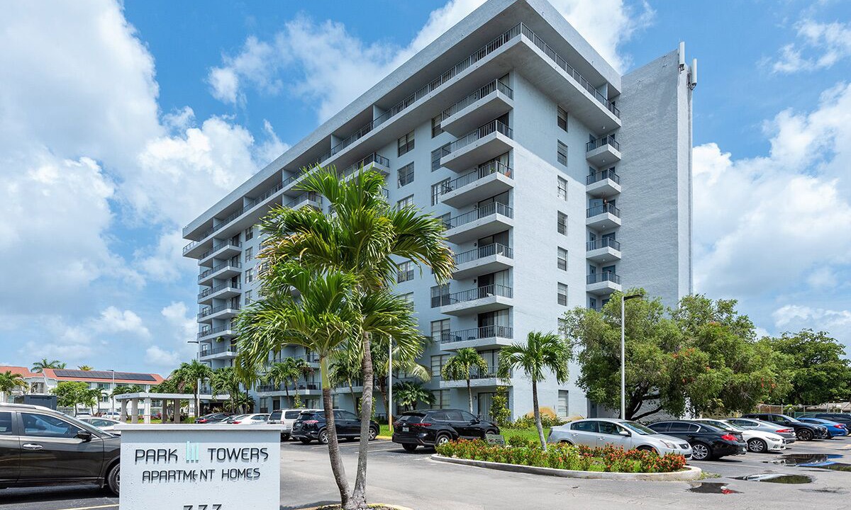 Photo of Outdoor in Golden Glades