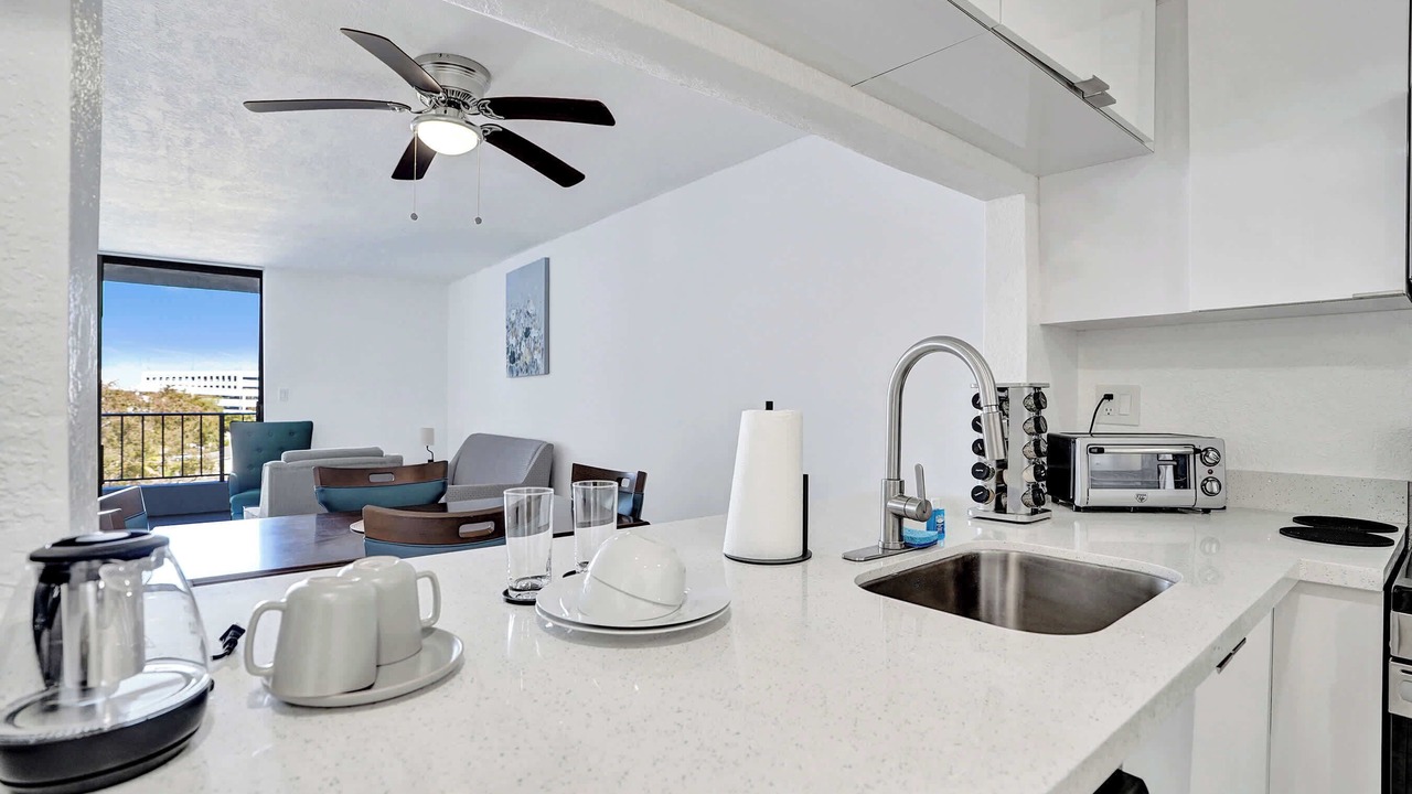 Photo of Kitchen in Golden Glades