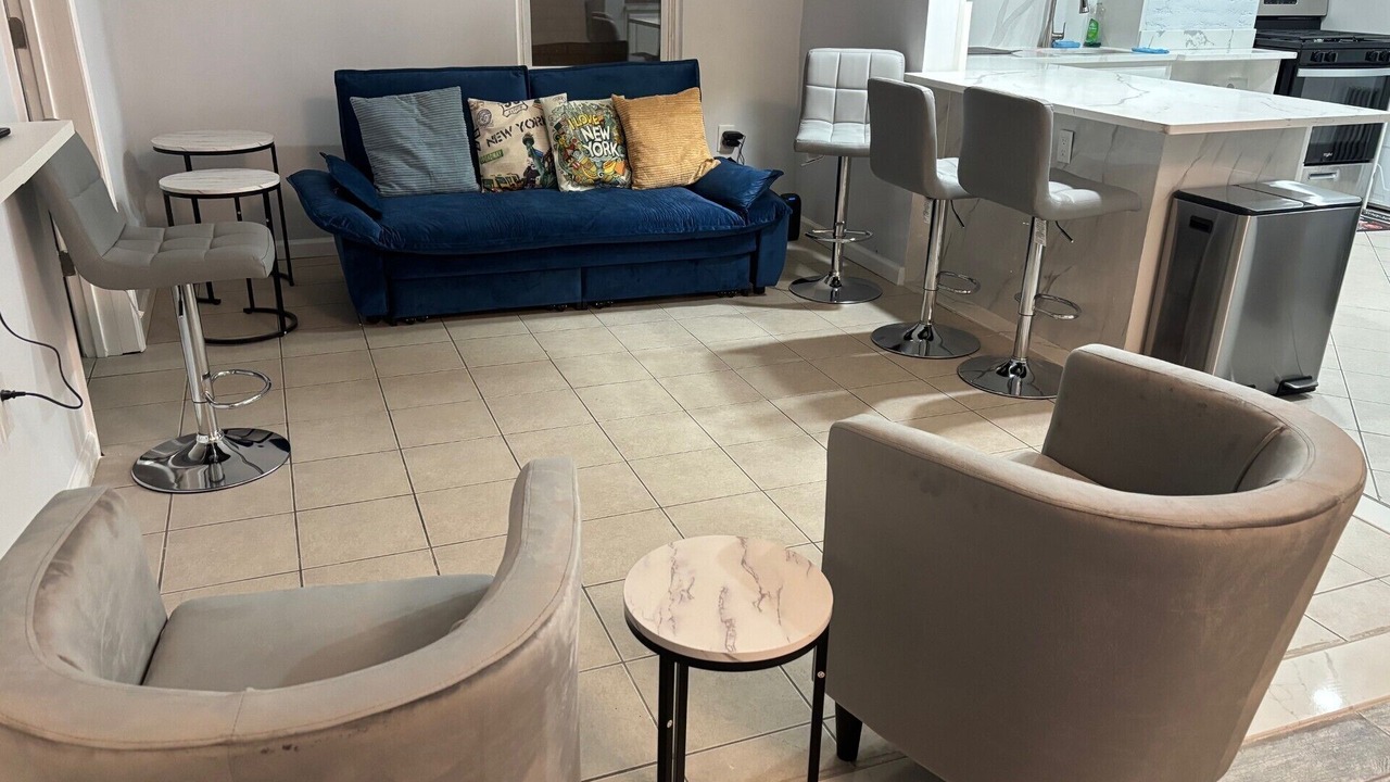Photo of Livingroom in North Bergen