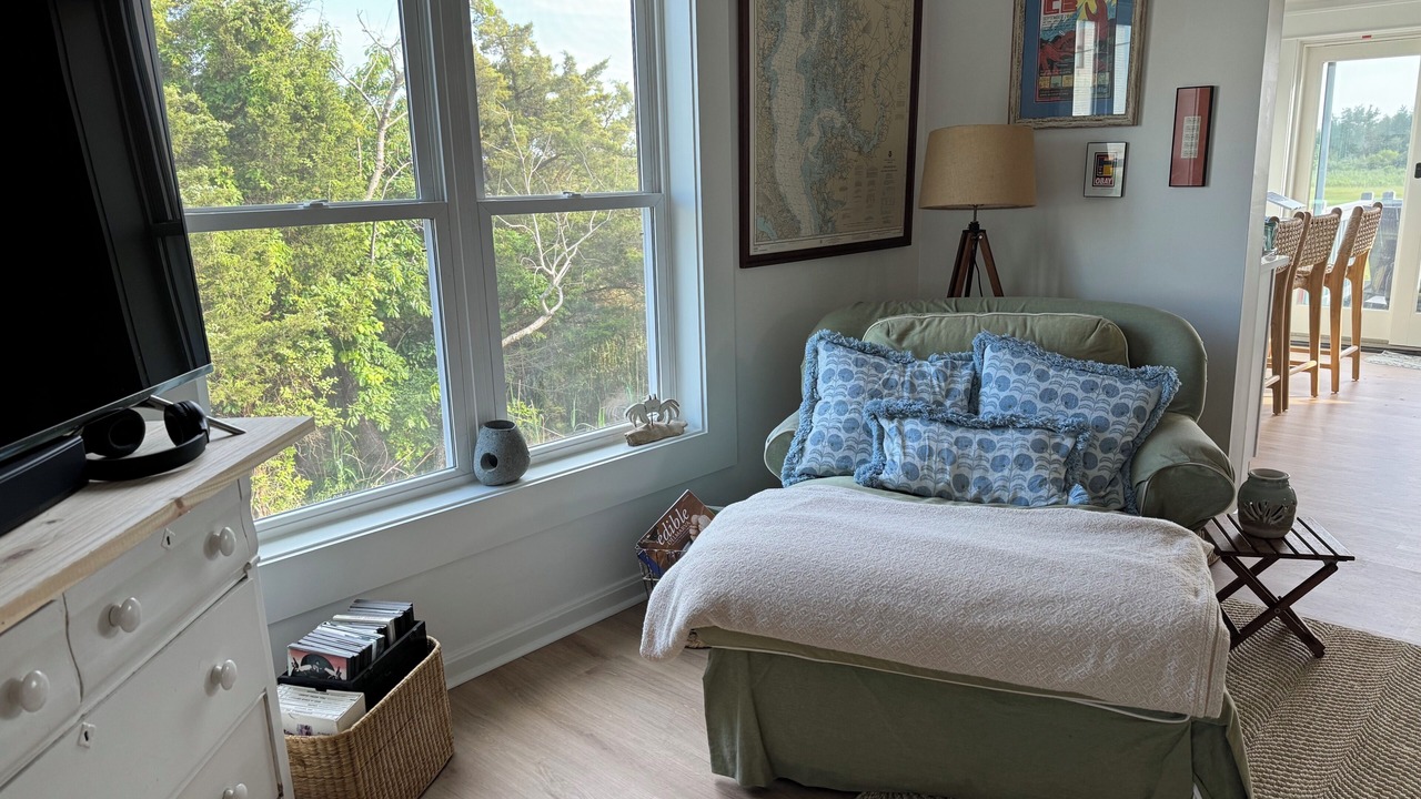 Photo of Livingroom in Broadkill Beach