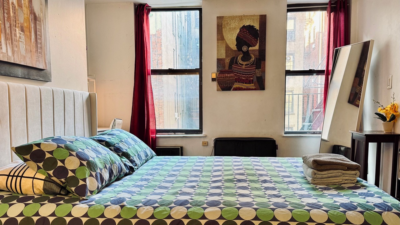 Photo of Bedroom in Lower East Side