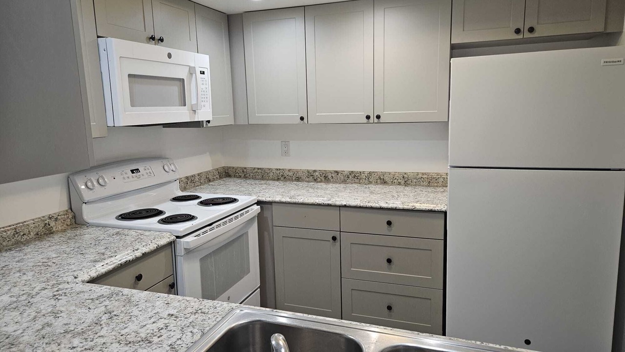 Photo of Kitchen in Century Village