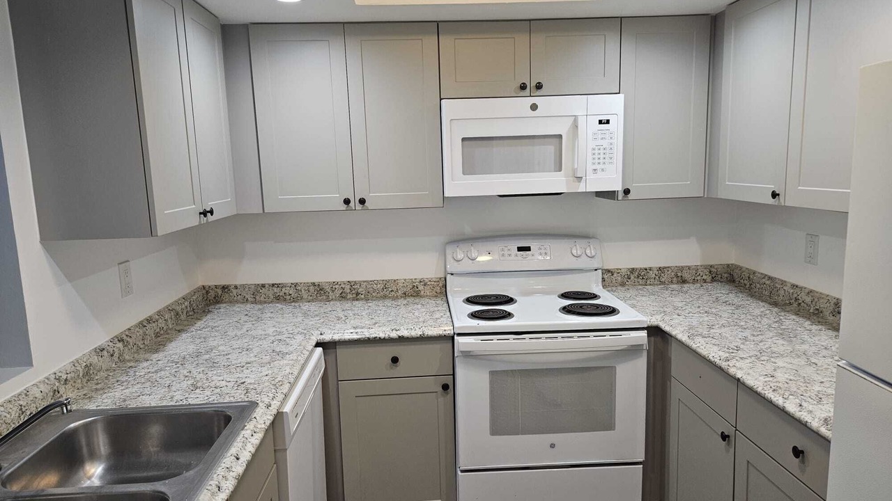 Photo of Kitchen in Century Village
