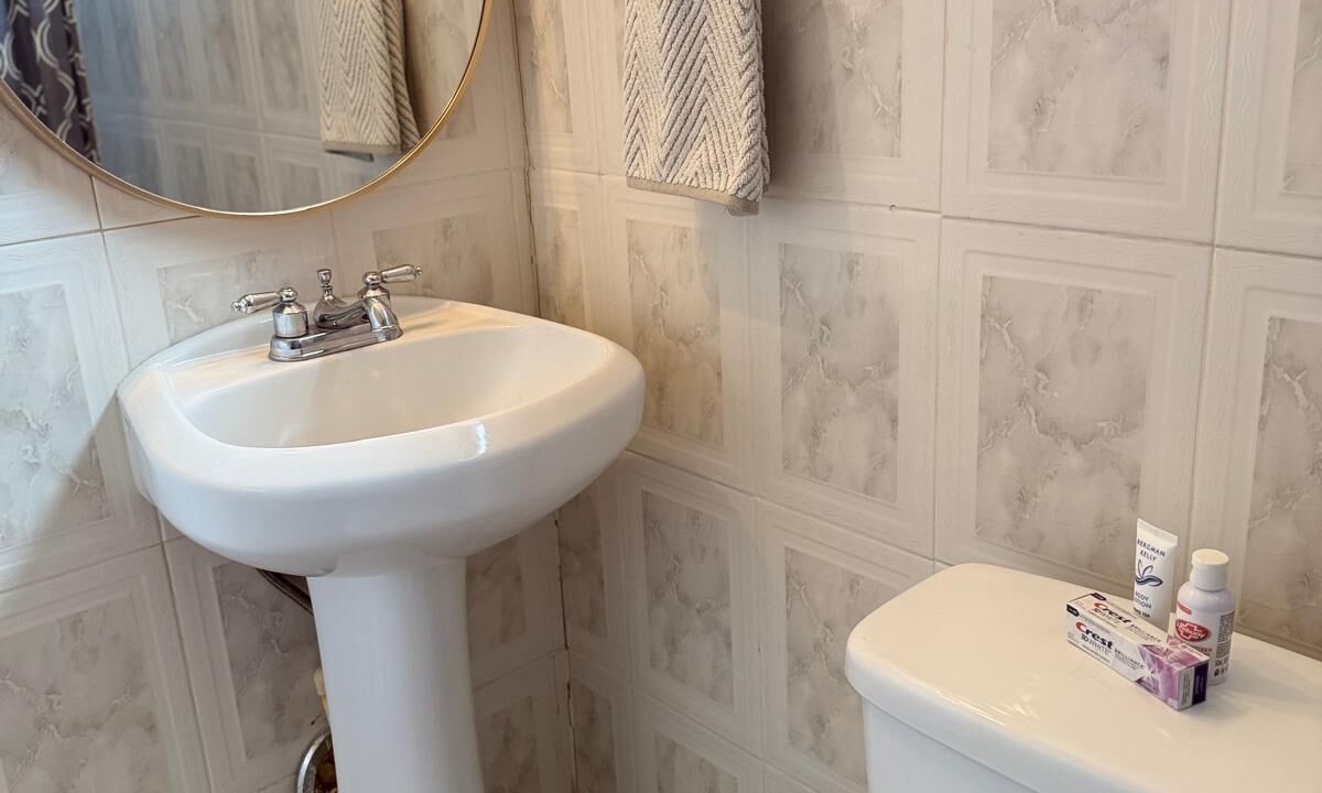 Photo of Bathroom in Southwest Ranches