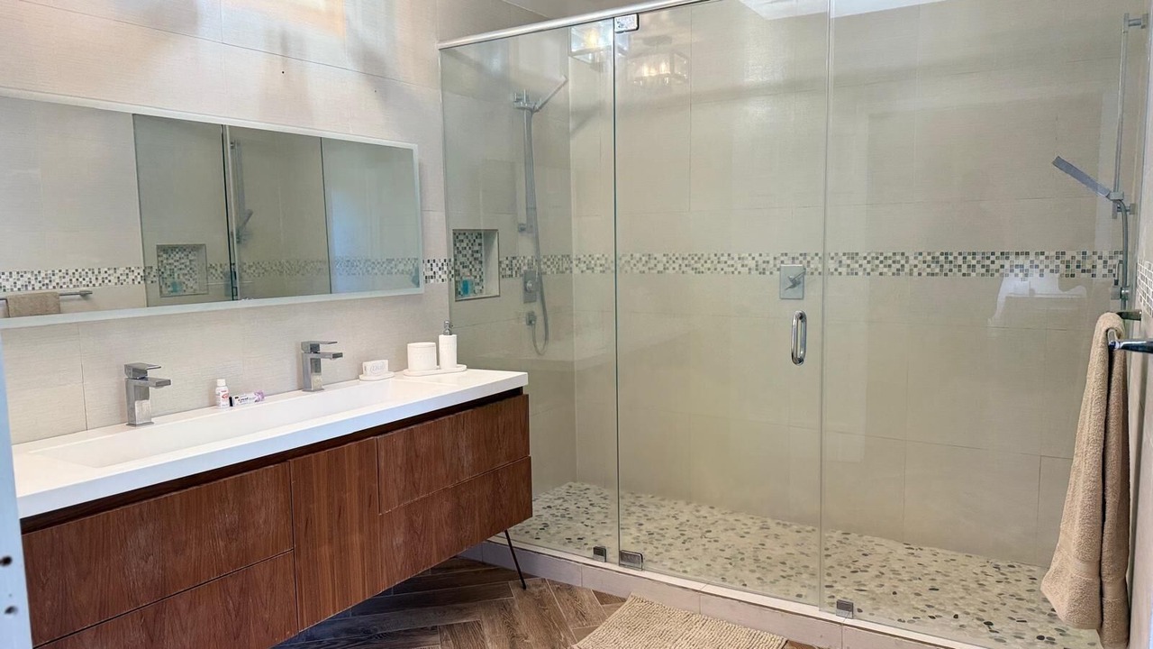 Photo of Bathroom in Southwest Ranches