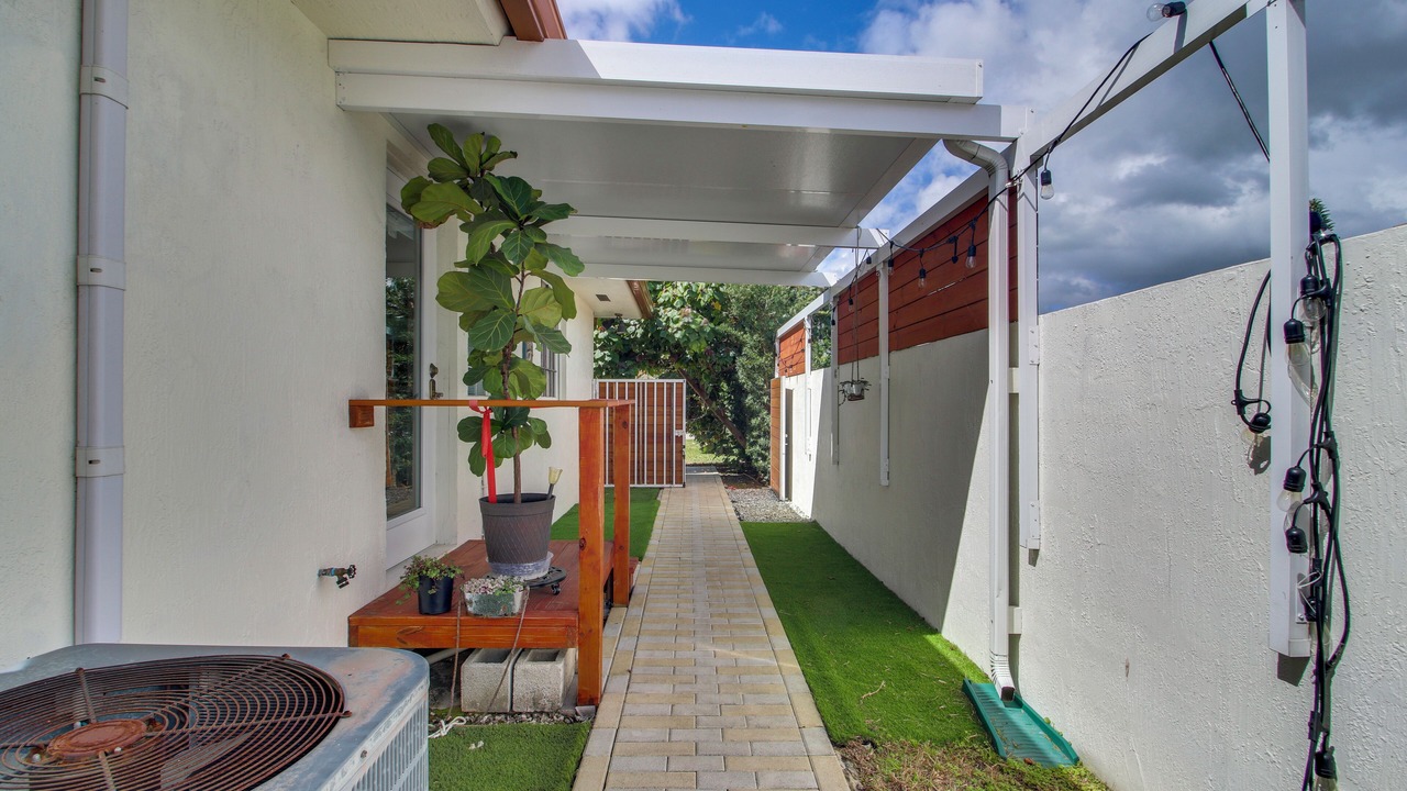 Photo of Patio Balcony in Country Club