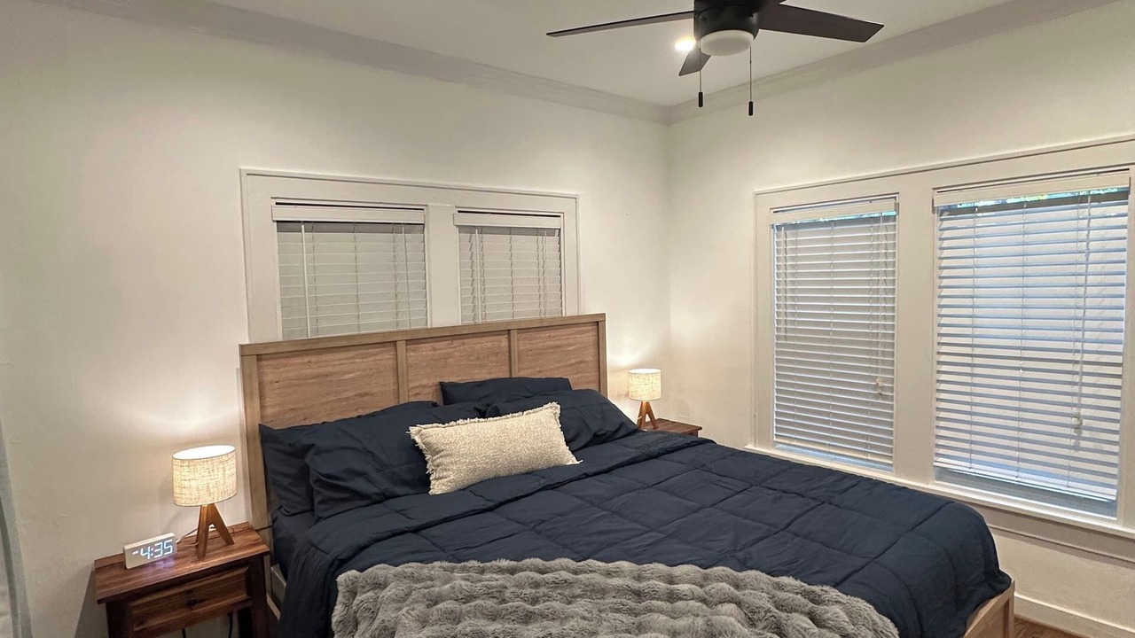 Photo of Bedroom in Riverside Park