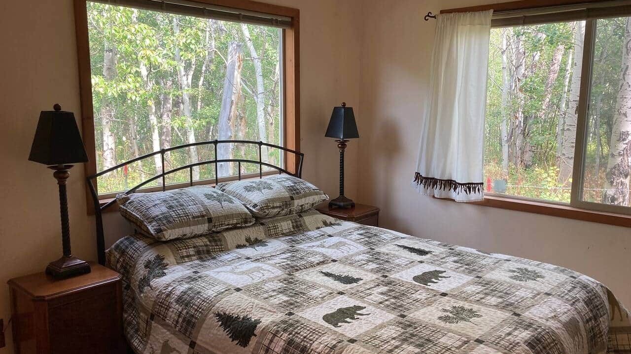 Photo of Bedroom in East Glacier Park