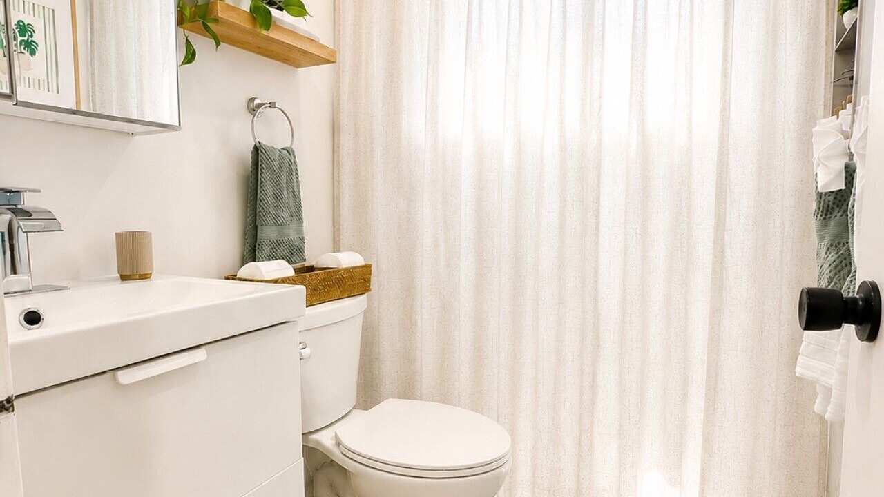 Photo of Bathroom in Dania Beach