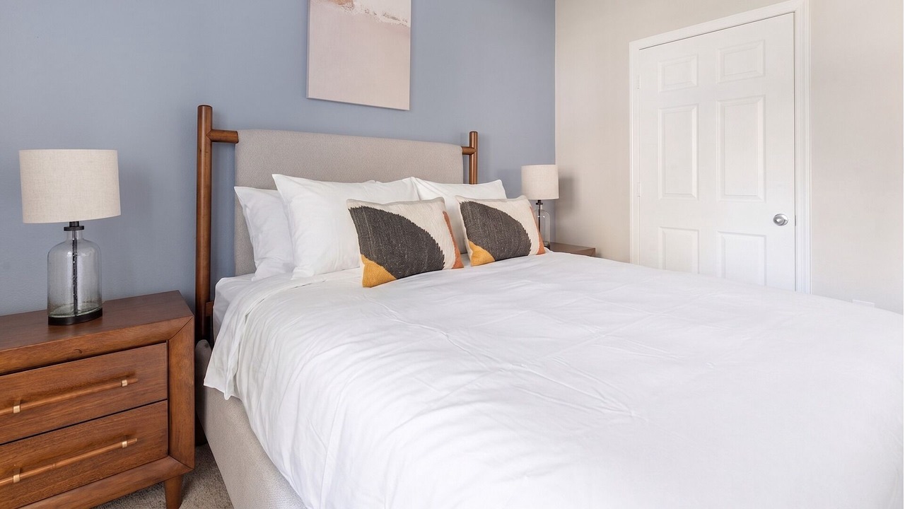 Photo of Bedroom in Town Center