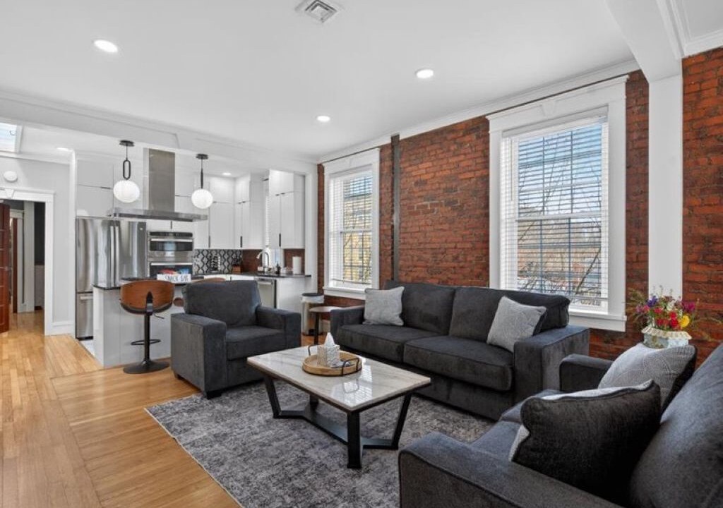 Photo of Livingroom in Cohoes