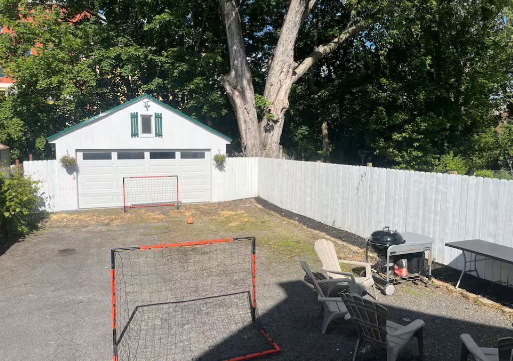 Photo of Outdoor in Albany