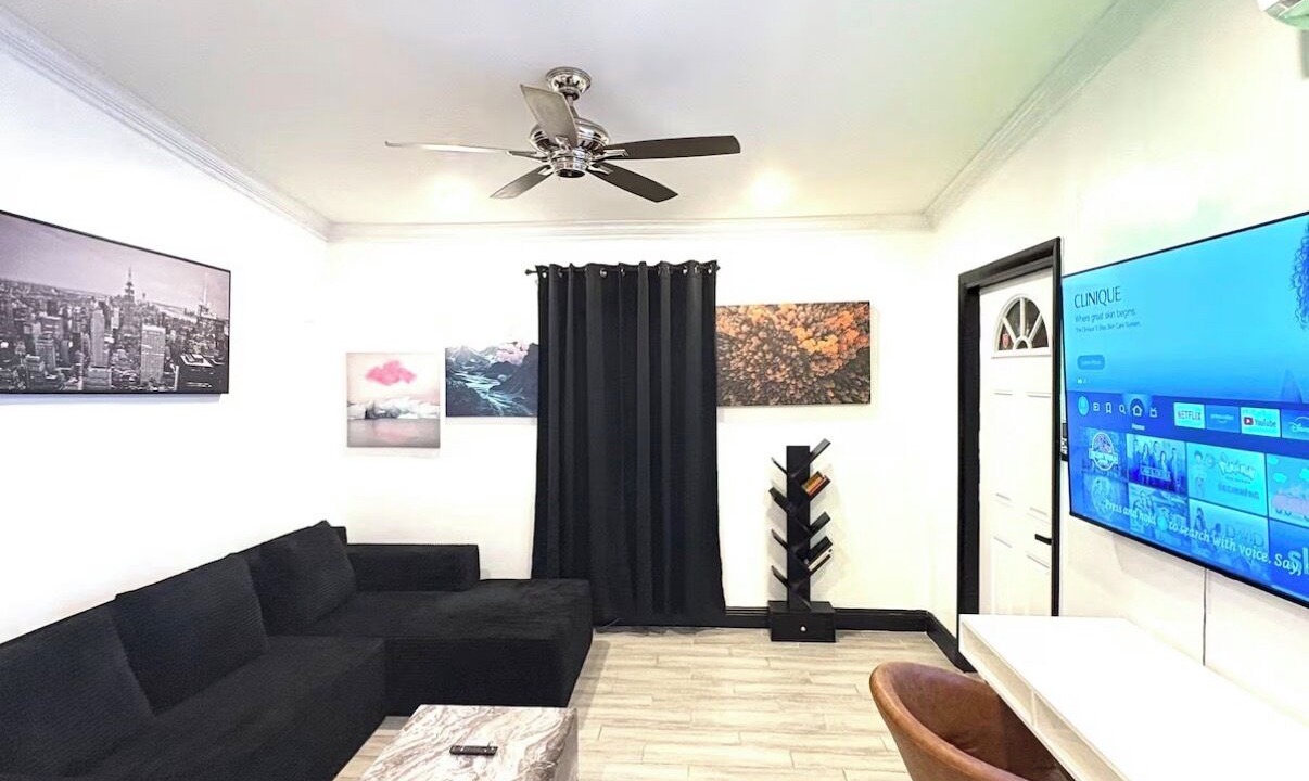 Photo of Livingroom in West Park