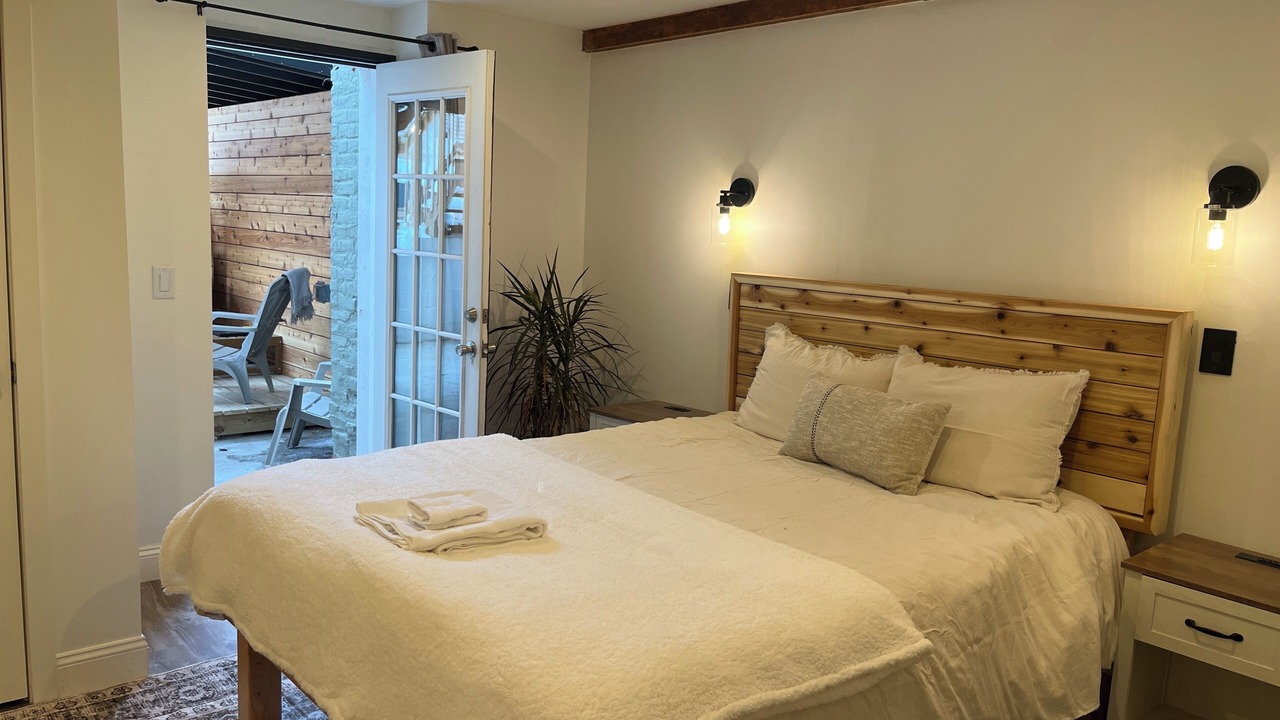 Photo of Bedroom in Downtown Albany