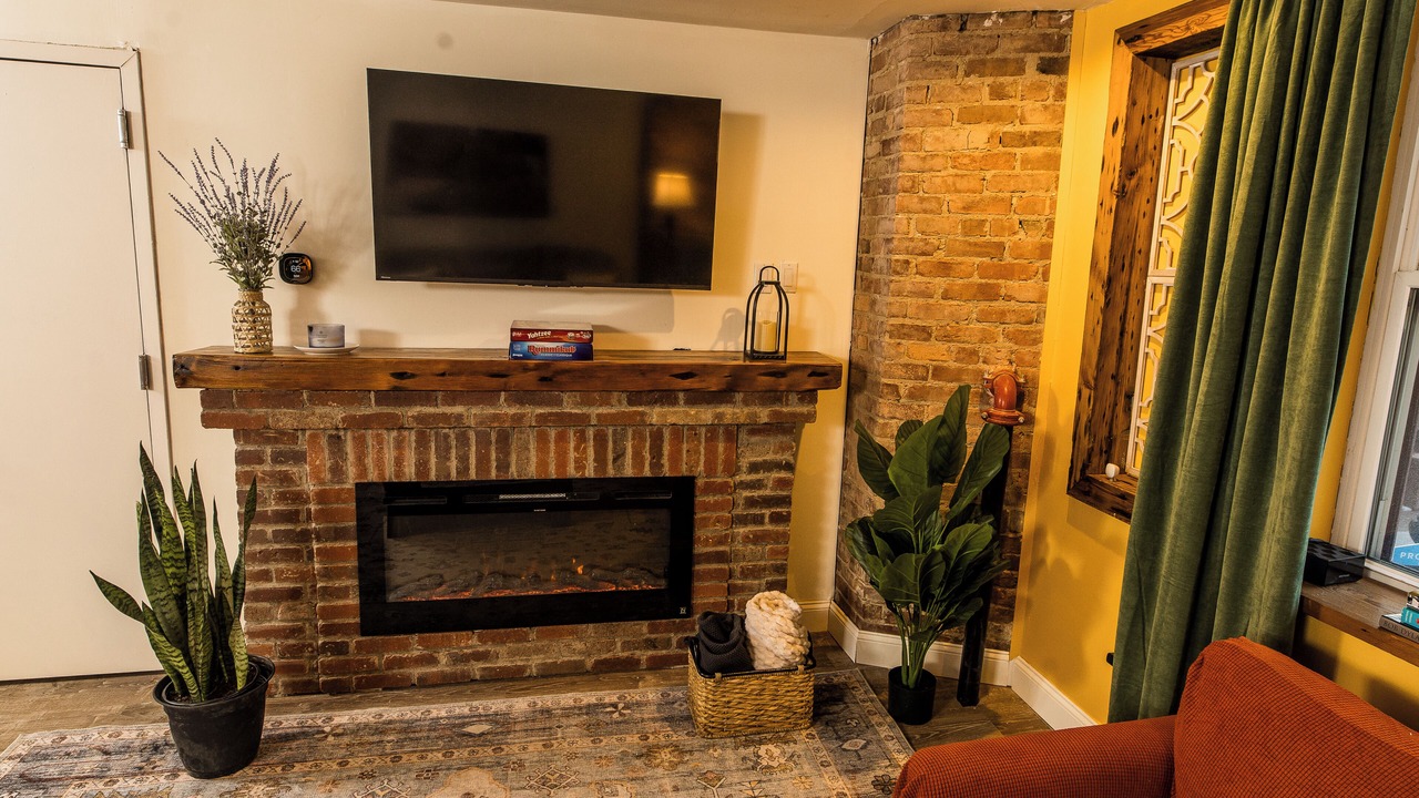 Photo of Livingroom in Downtown Albany