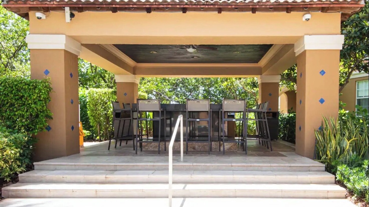 Photo of Outdoor in Aventura