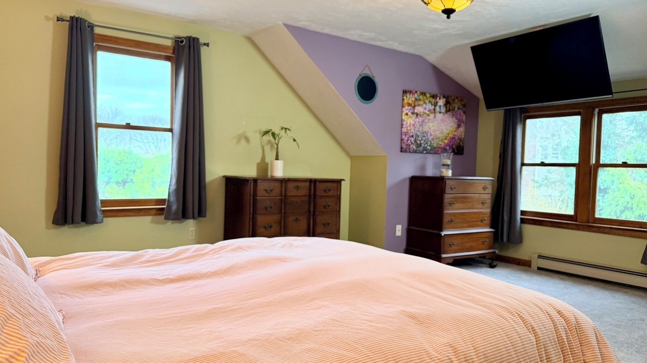 Photo of Bedroom in Yarmouth Port