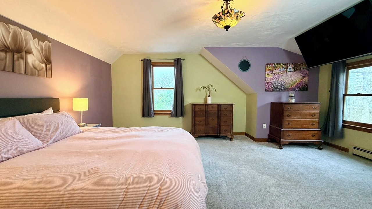 Photo of Bedroom in Yarmouth Port