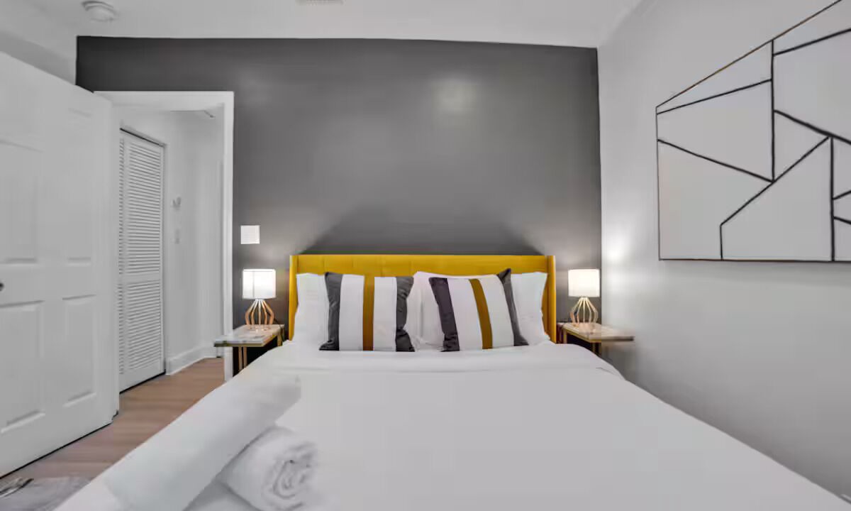 Photo of Bedroom in Lake Ridge
