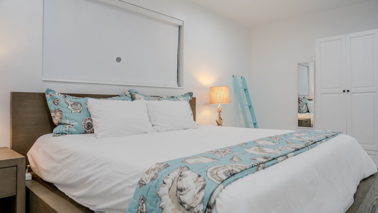 Photo of Bedroom in Pembroke Pines