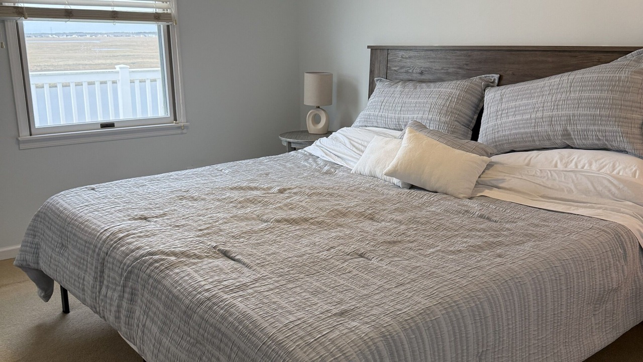 Photo of Bedroom in Beach Haven West
