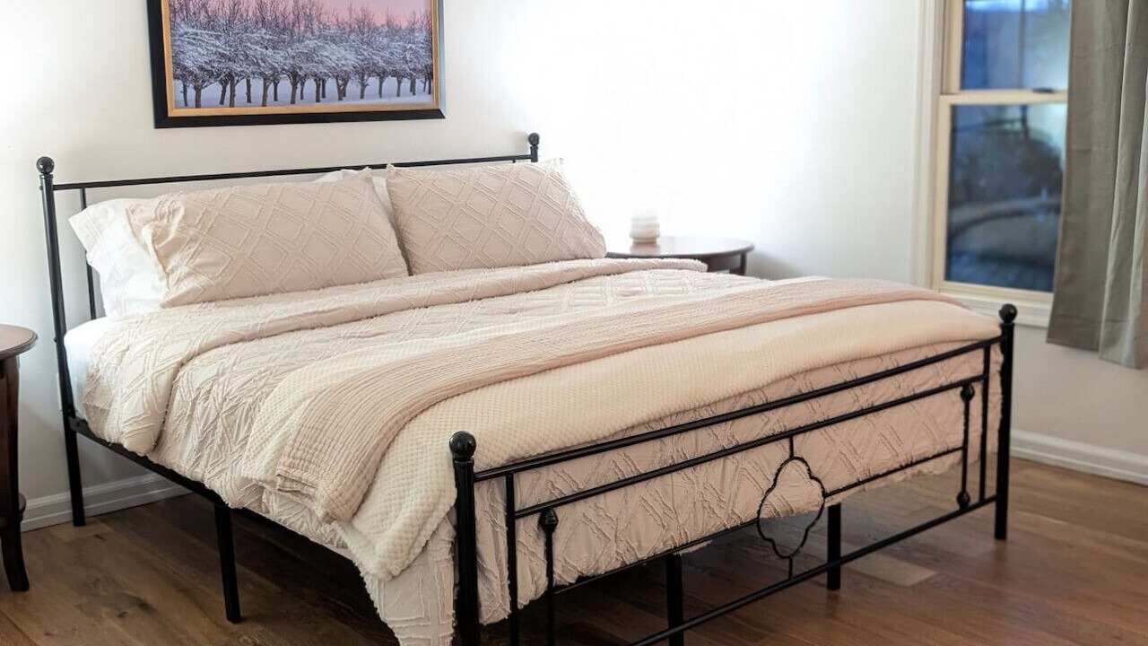 Photo of Bedroom in Vernon