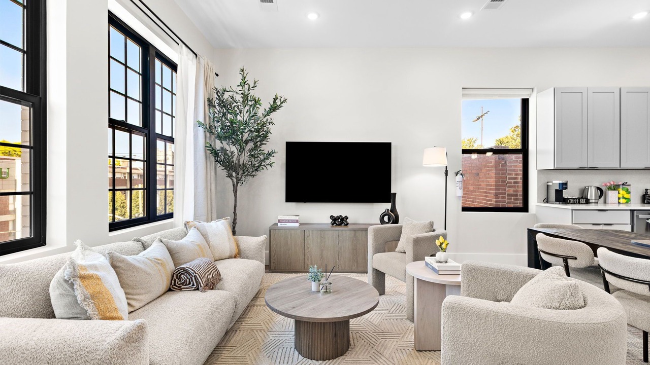Photo of Livingroom in Greenville